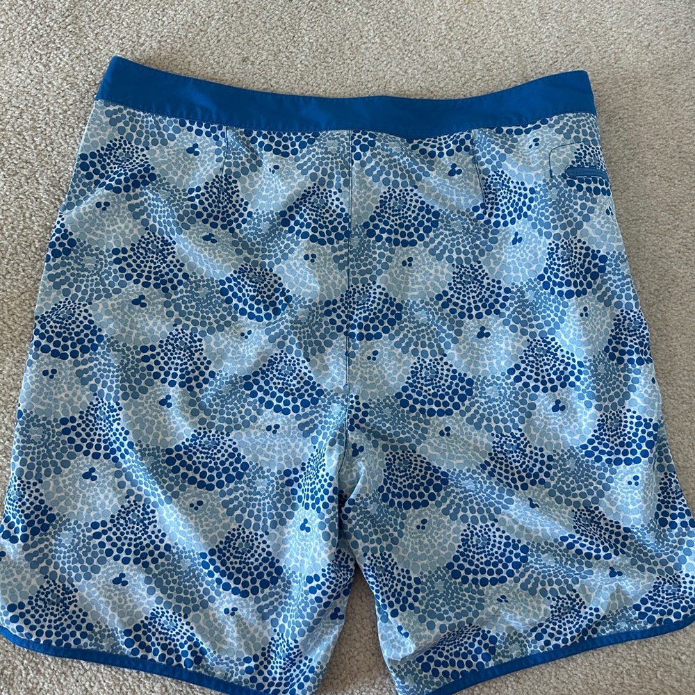 Vineyard Vines Blue and White Patterned Swim Shorts